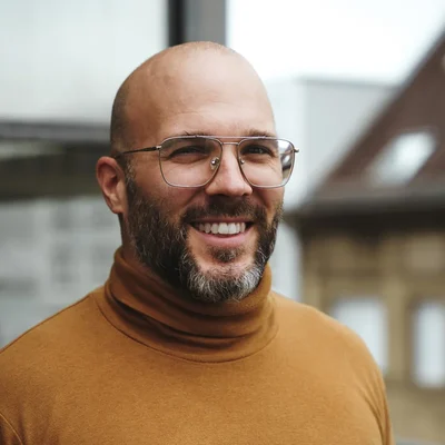 Dr. John T., Bewerbungs- und Karrierecoach